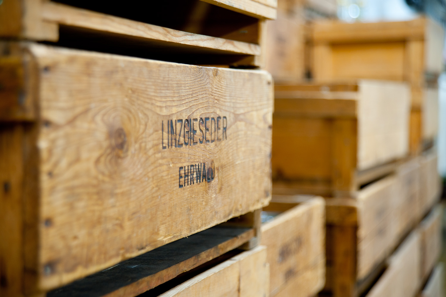 Holzkiste mit Branding: Linzgieseder Ehrwald